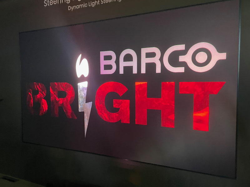 Hisense BarcoBright SplashScreen