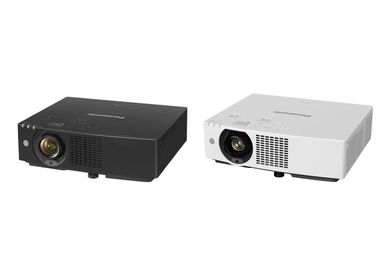 Panasonic PT VMZ82 Review Colors